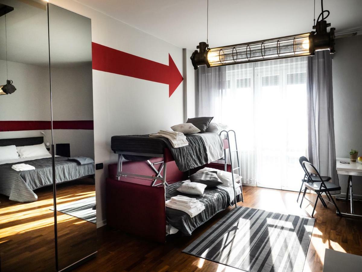 Carlotta Station Suite Bologna Bagian luar foto